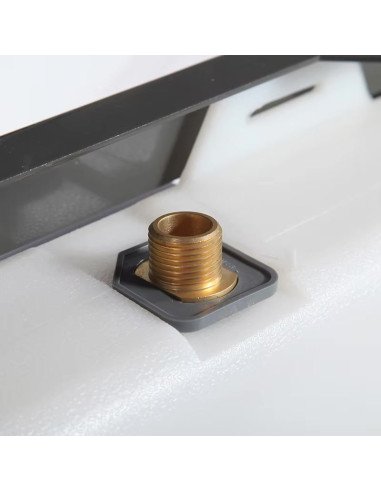 FIT2 H02 brass G1/2 inch water inlet connector close-up