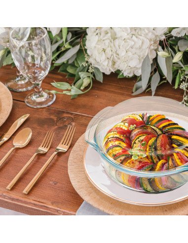 RETOO O145 glass casserole dish with ratatouille on dinner table