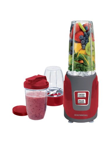 Hausberg HB-7675RS blender making a fresh fruit smoothie